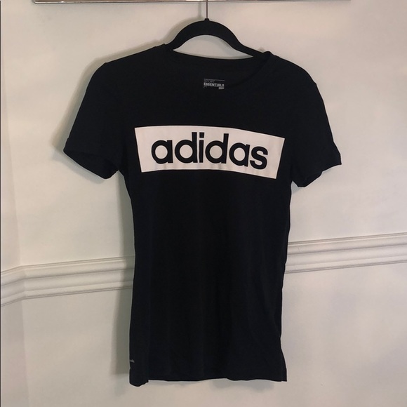 Small Black Adidas T-shirt - Picture 2 of 4